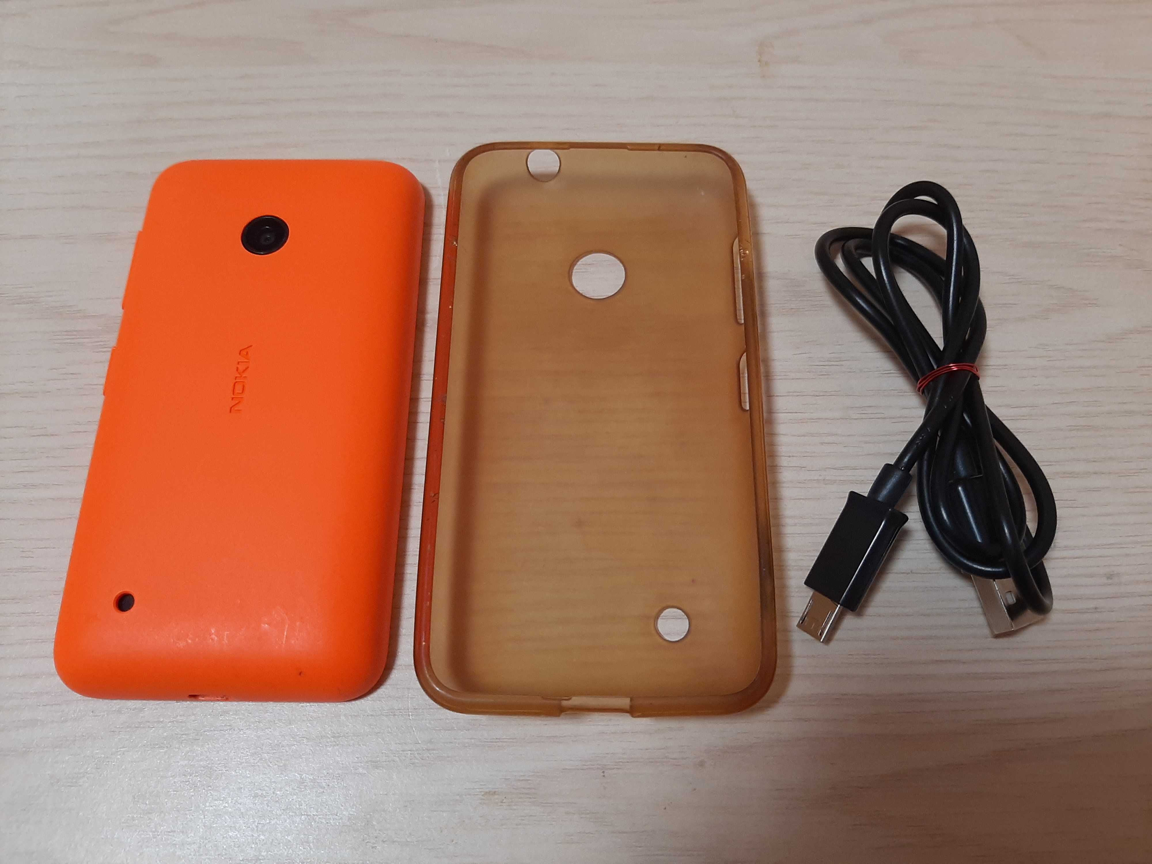 Смартфон"Nokia Lumia 530"+чехол и шнур(рабочий)