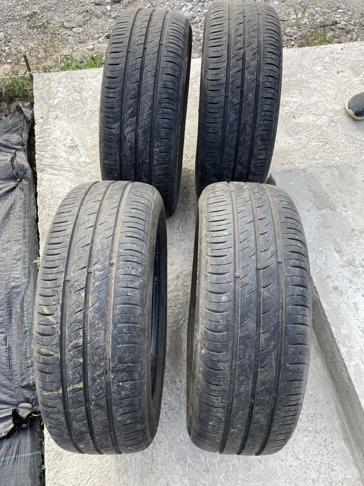 KUMHO Ecowing 195/60/15