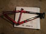 Rama rowerowa aluminiowa Kross Hexagon V3 rozm. 15 do przemalowania +