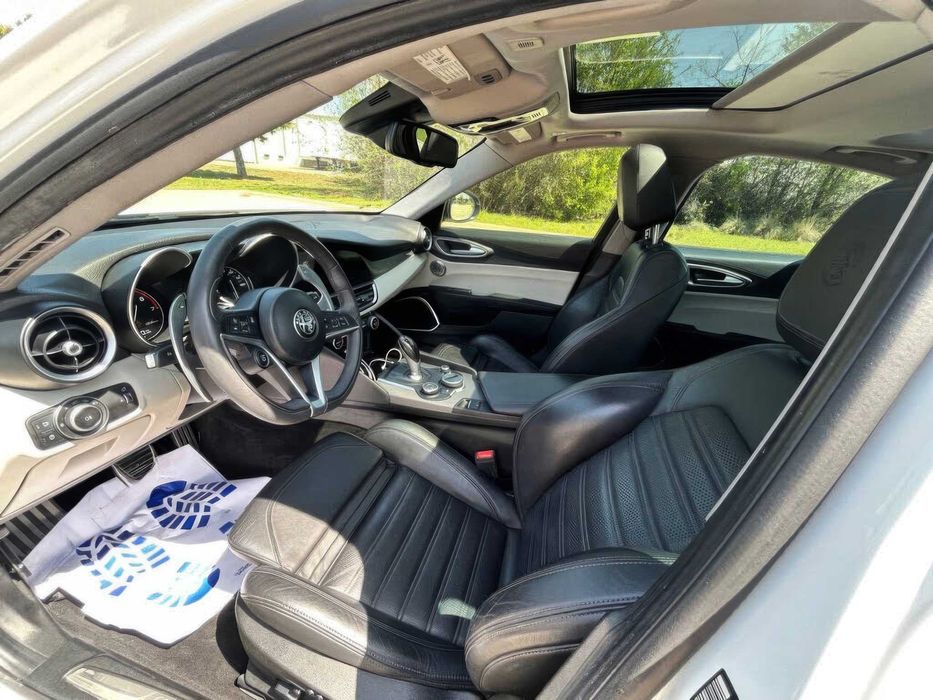 Alfa Romeo Giulia Ti      2019