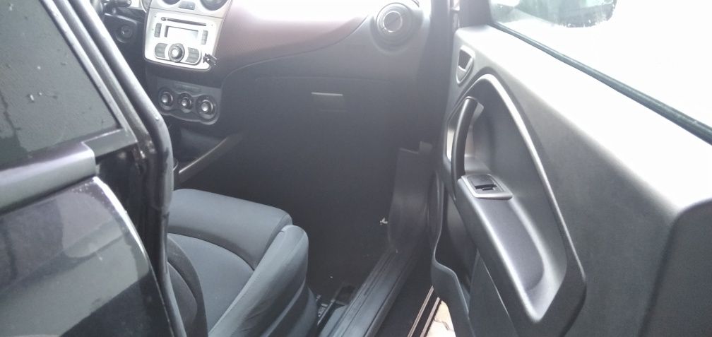 Alpha Romeo Mito | Preto
