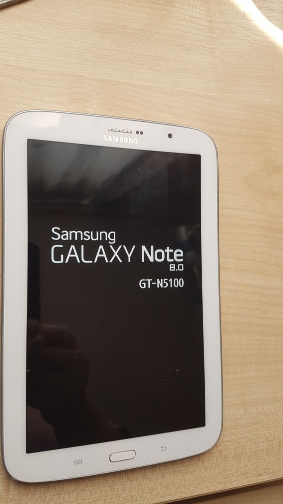 Планшет  Samsung  4G galaxy note 8.0 gt n510