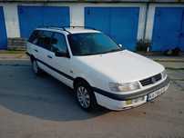 VW Passat B4 1,8i. Автомат КПП. 1996р.
