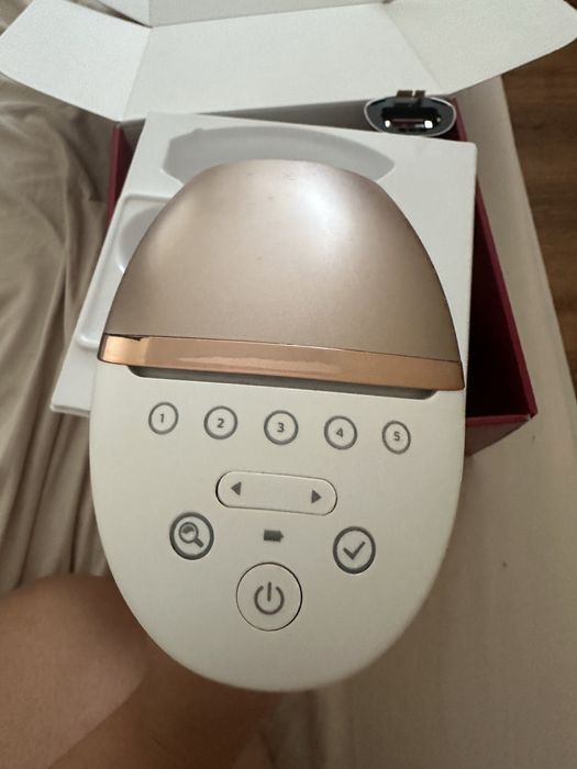 Depilator Philips Lumea 9900IPL
