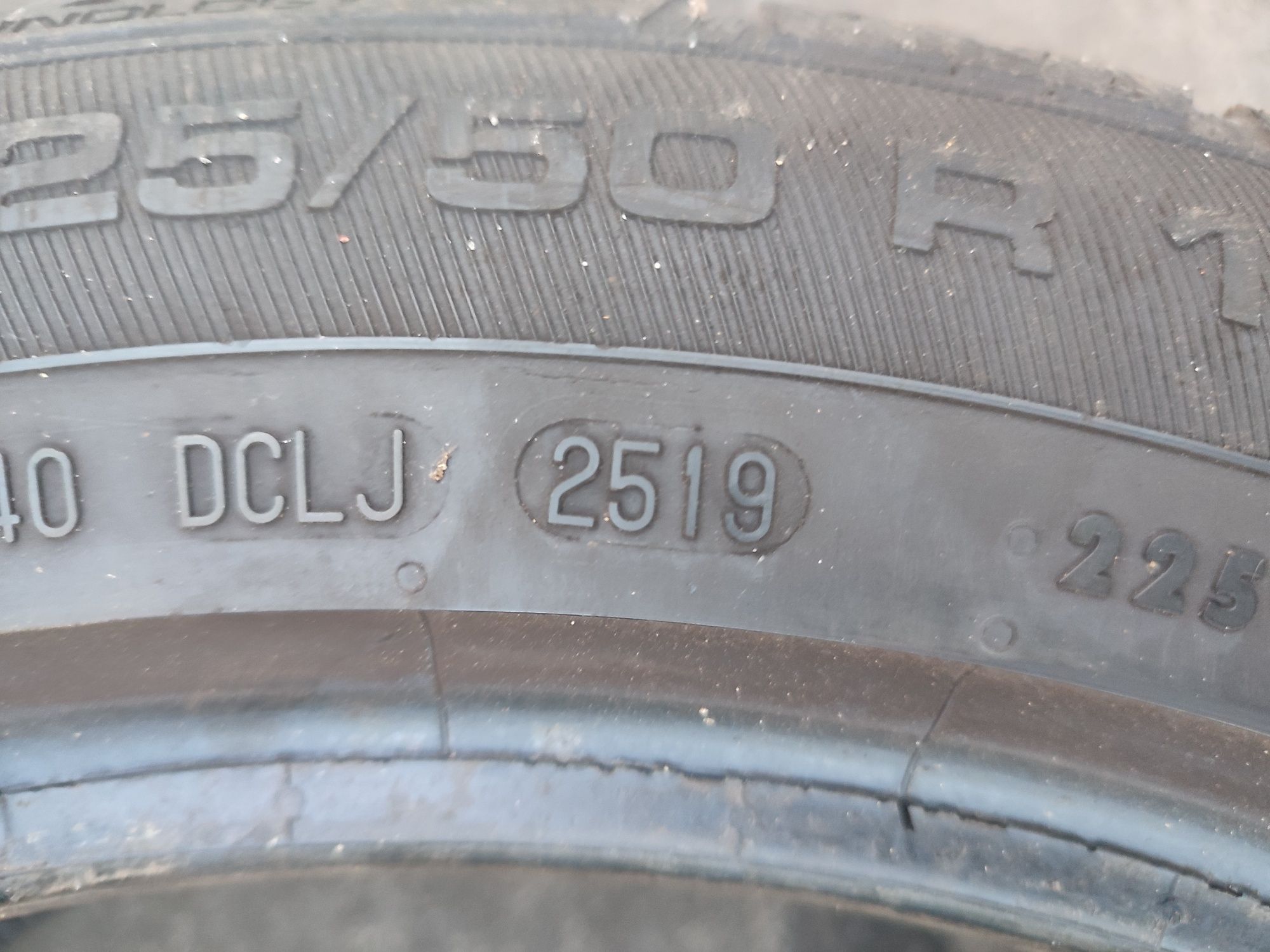 Opony Uniroyal Letnie 225/50R17 2szt.