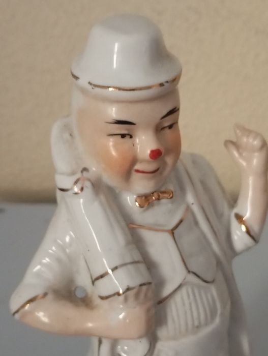 Biblo modelo palhaço