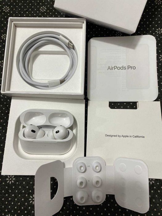 Оригінал AirPods Pro 2