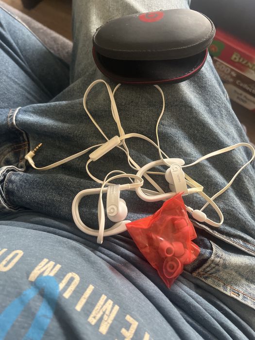 Słuchawki przewodowe sportowe beats powerbeats2