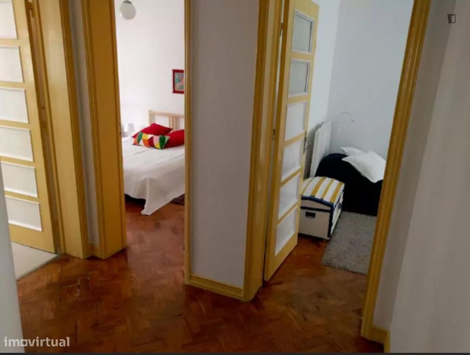 Apartamento com 2 quartos - localizado em Penha de França Lisbon