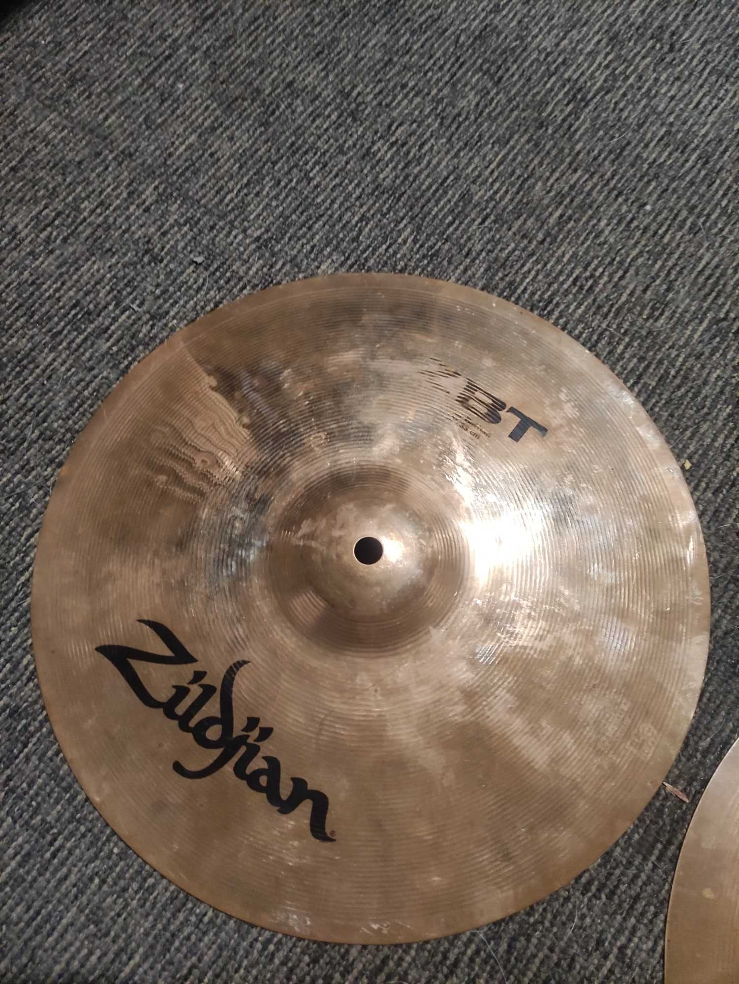 Pratos choque (hit hat) ZildjianZBT 13"