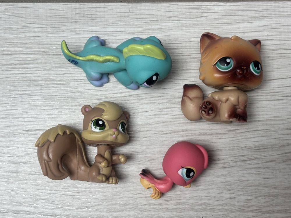 Zestaw 4 figurek LPS Littlest Pet Shop