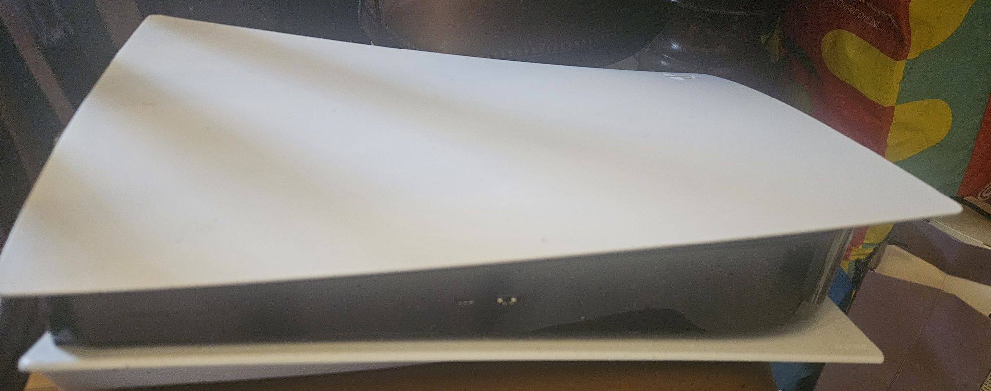 Playstation 5 (sem comando e sem jogos)