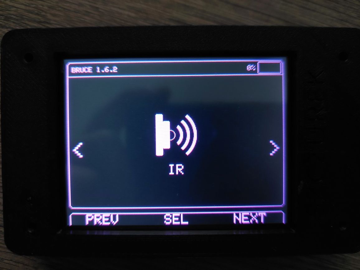 BRUCE Z IR, NRF, RF, ESP32 Alternatywa dla: flipper zero,  maruder, ja
