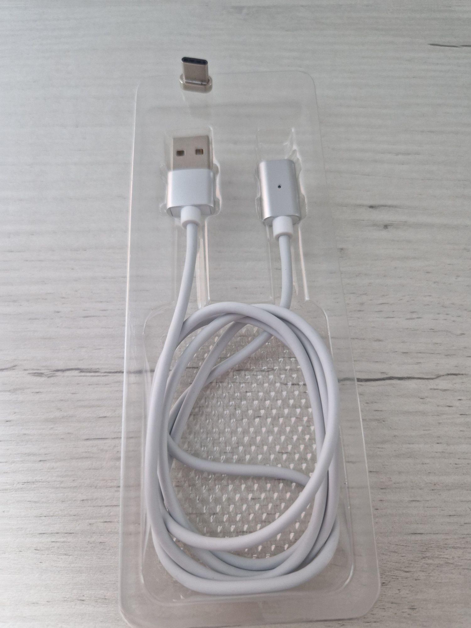 Kabel Magnetyczny TYP 1 - USB na Typ C rozpinane złącze 1 Metr srebrny