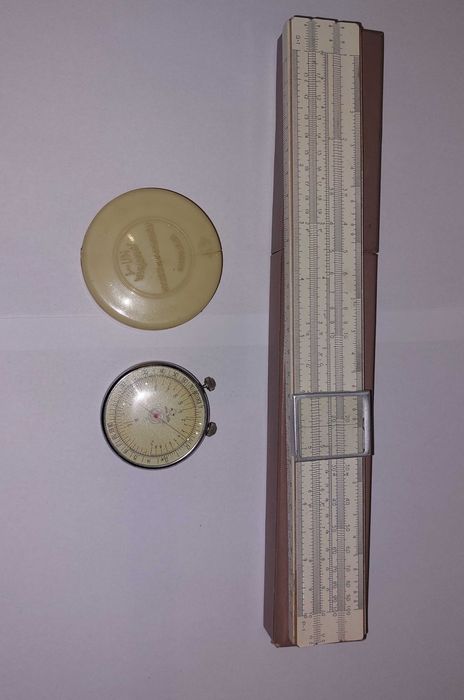 Логарифмическая линейка