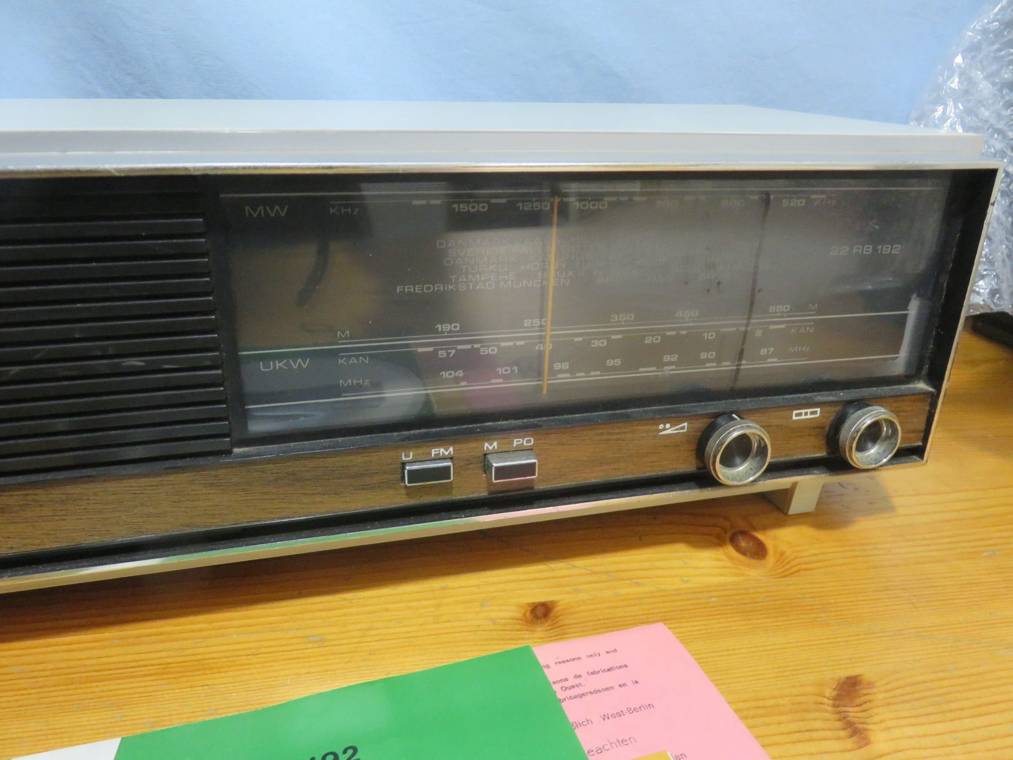 Radio PHILIPS antigo / vintage - com defeito