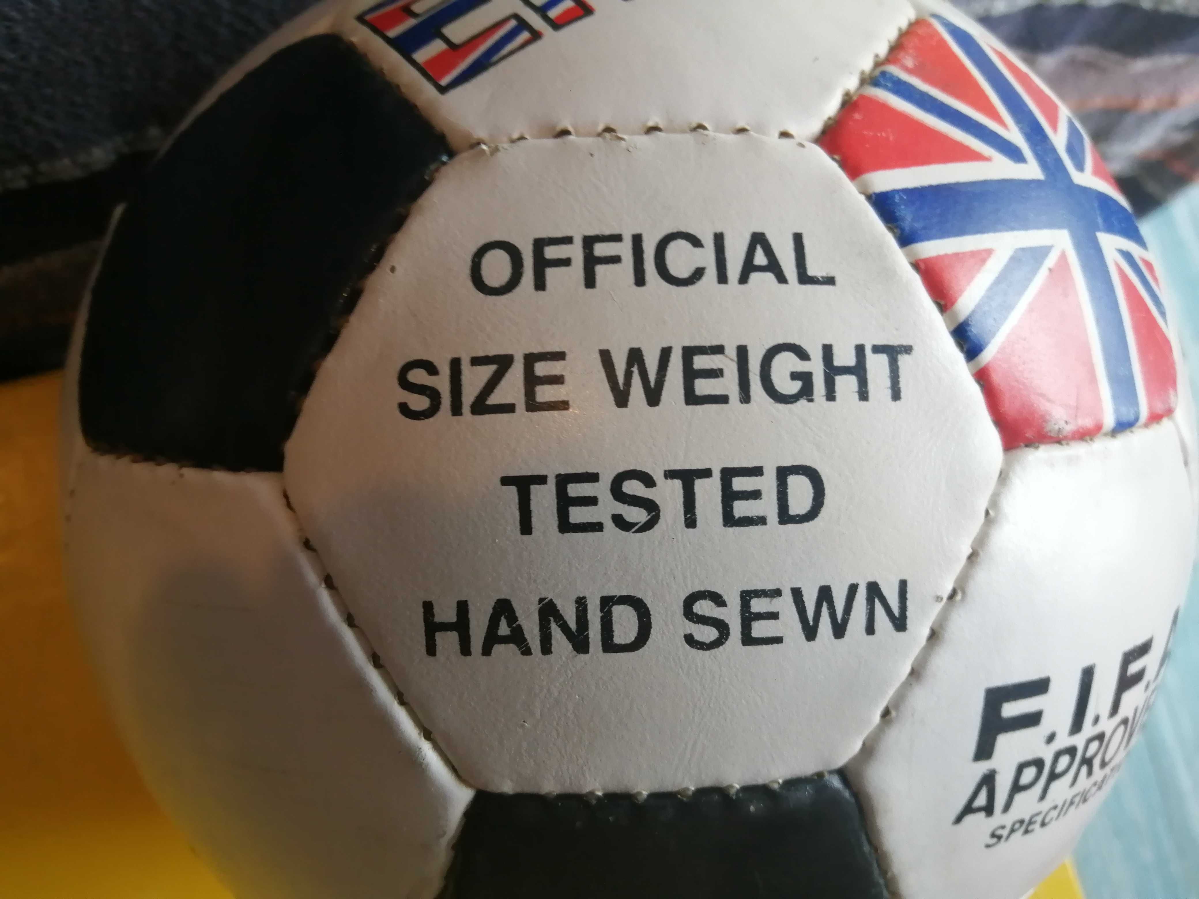 Bola oficial de futebol da FIFA England 96