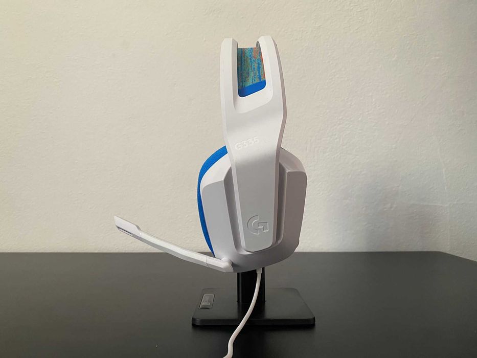 Headset Logitech G335