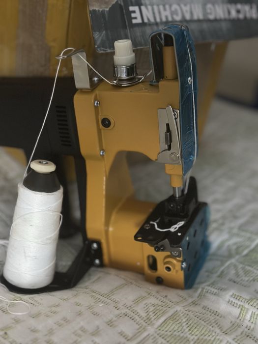 Maquina Coser / Fechar Sacos Profisssional