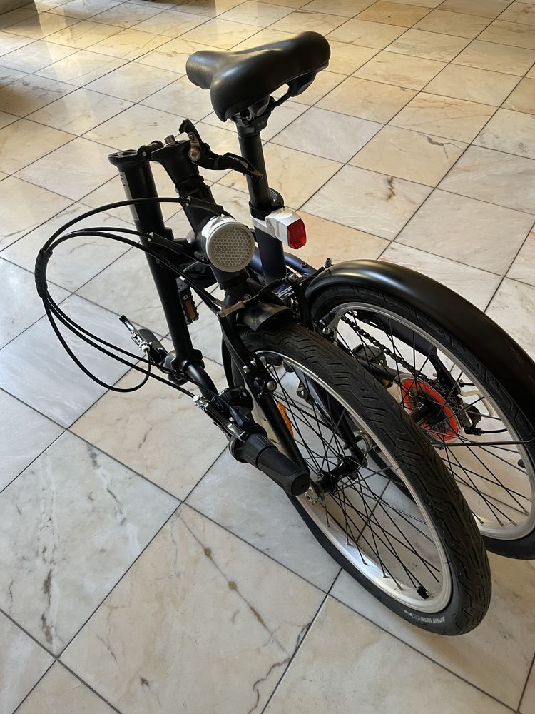 Bicicleta dobravel, em estado como nova