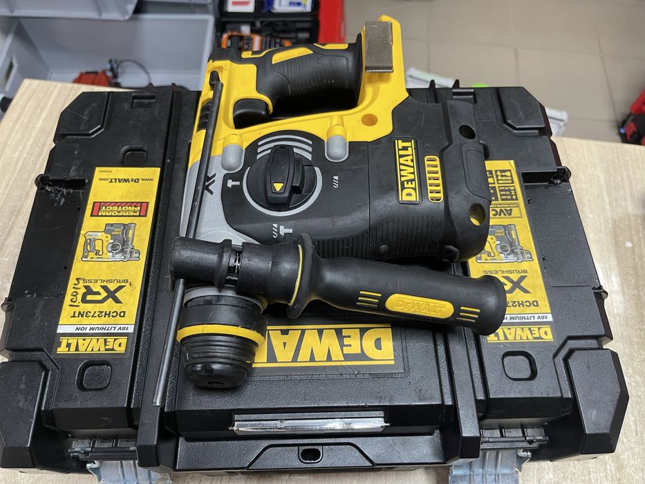 Dewalt DCH273 / вживаний безщітковий перфоратор Девольт 2024 рік