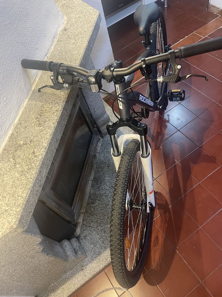 Troco a bicicleta  0km por um iphone 12 ou 13