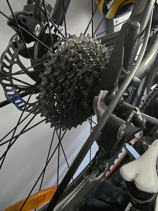 Scott rower górski 26 cali rozmiar M, 27 przerzutek