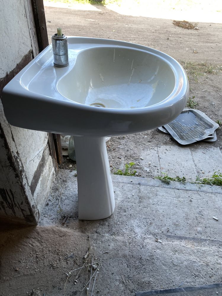 Продам рукомийник