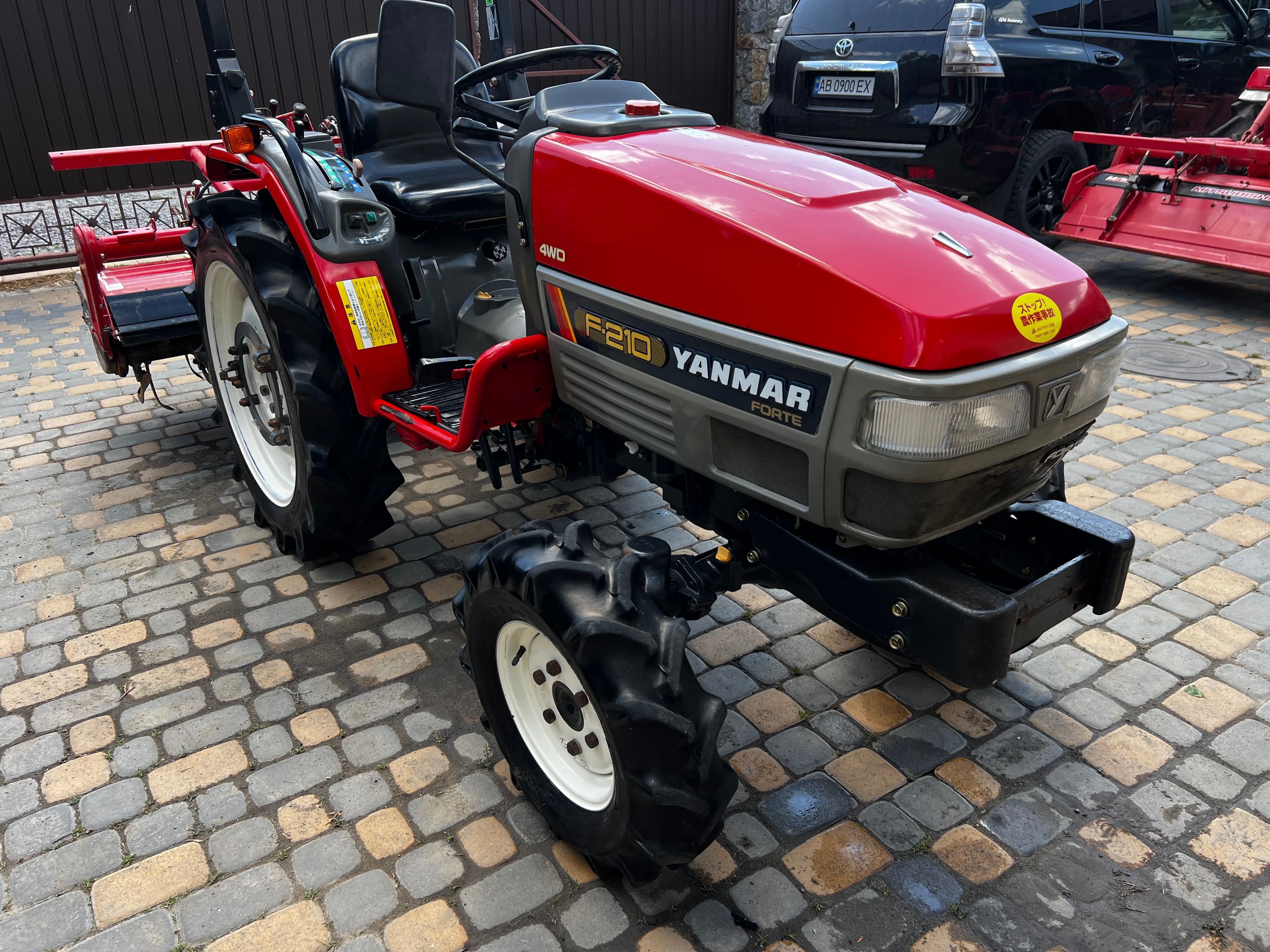 Продам мінітрактор Yanmar f210