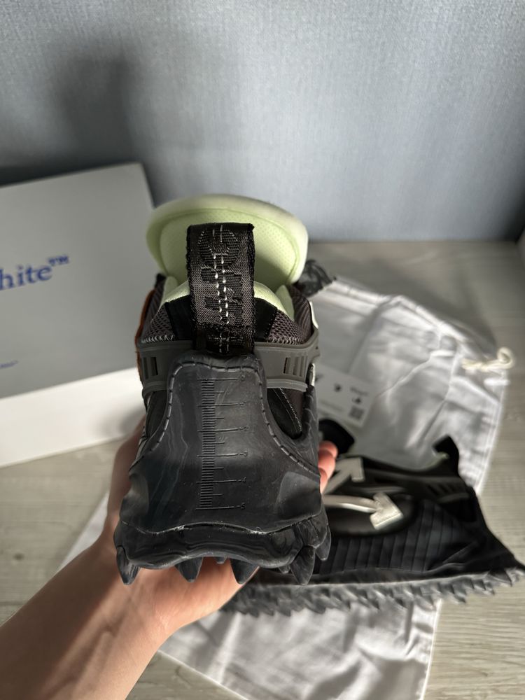 Кроссівки Off-White odsy 1000