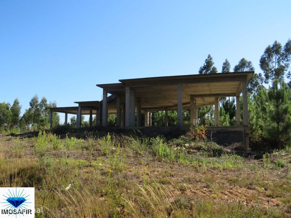 Imóvel em construção perto de Ferreira do Zêzere