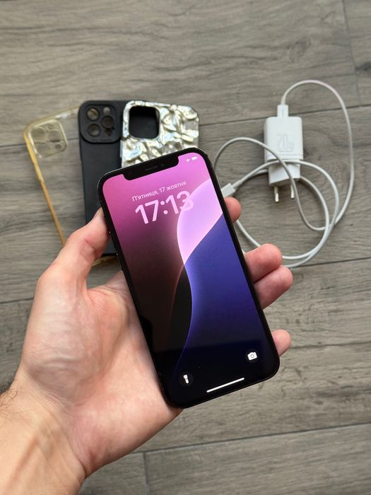 Продам iPhone 12 Pro 128GB Pacific Blue Neverlock