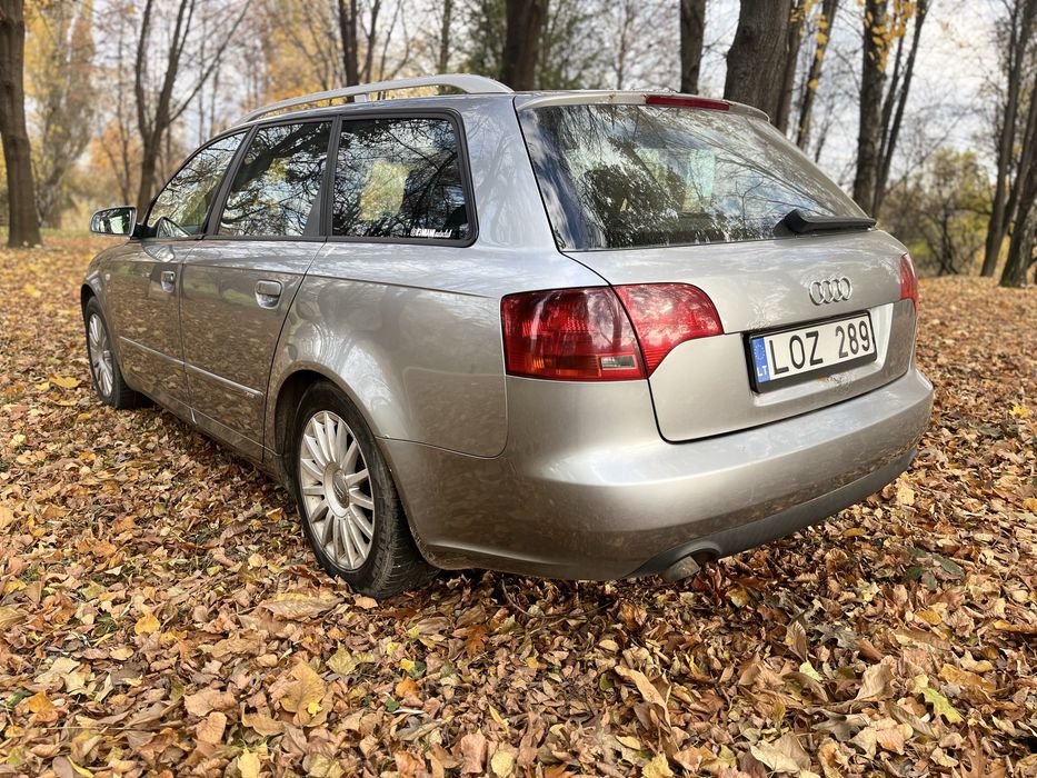 Свіжопригнана Audi A4B7 S-line 2004 рік