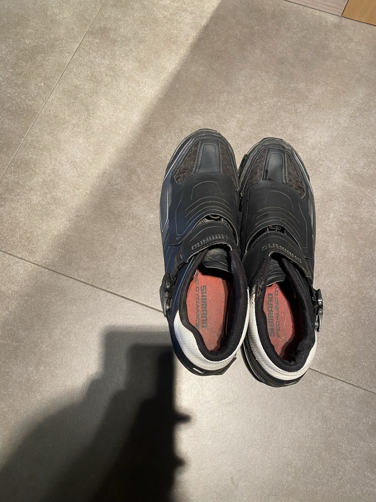 buty marki SHIMANO Model SH-M200L