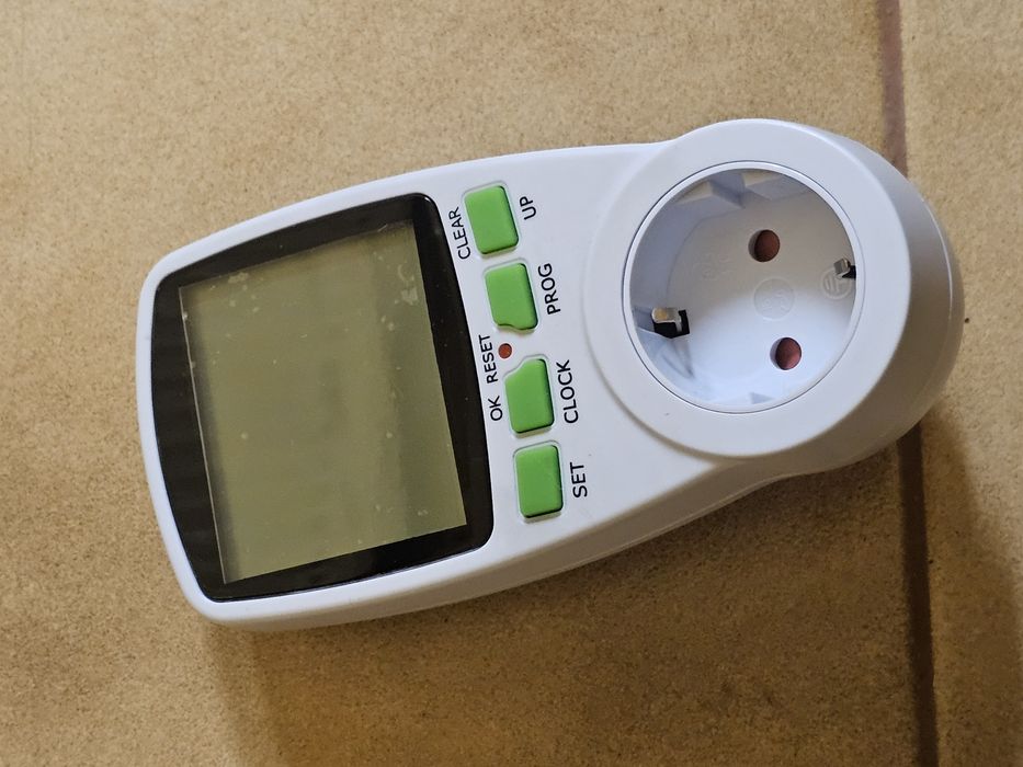 Programator czasowy do gniazdka Pollin TM02