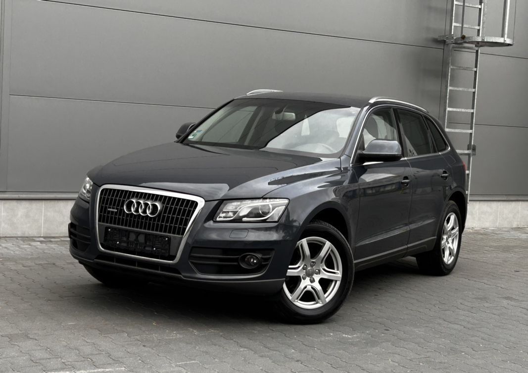 Audi Q5 2009 год