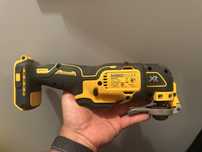 Dewalt DCS355N multitool