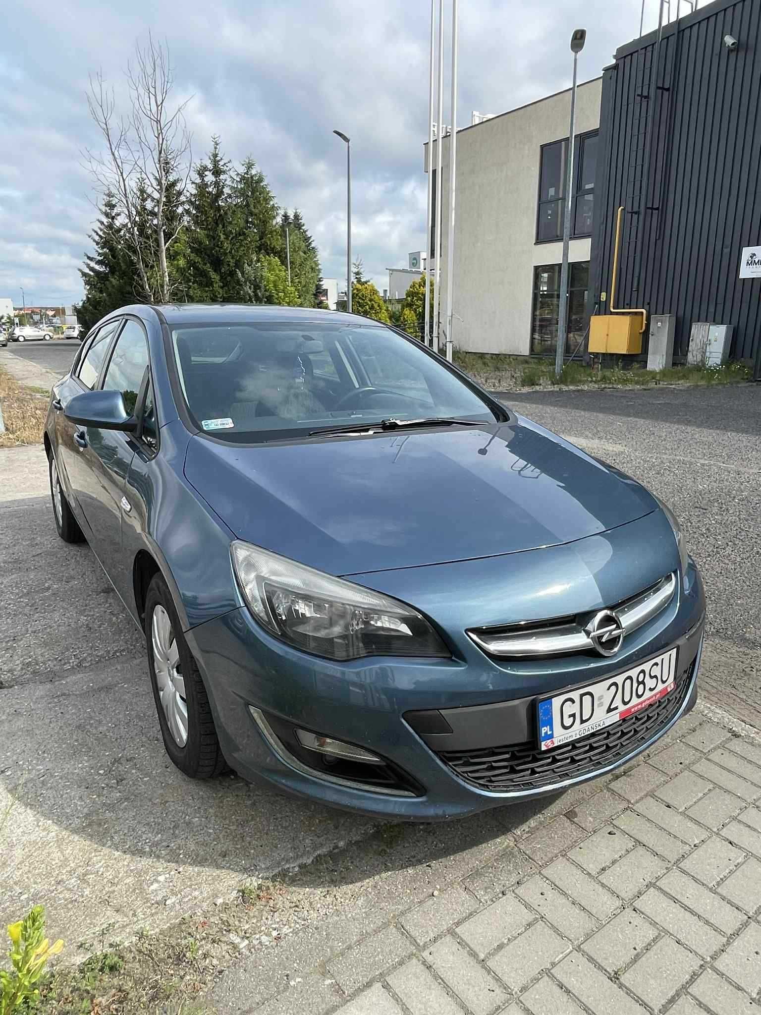 Opel Astra J 1.7 CDTI 2013 – Faktura VAT – zadbany – gotowy do jazdy