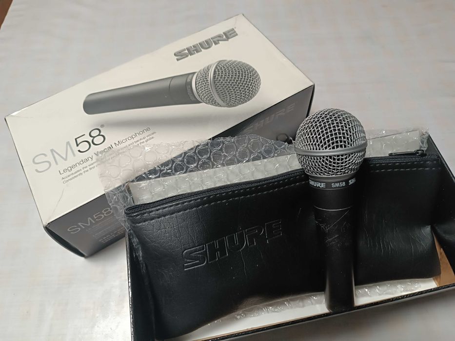 Lendário Microfone SHURE SM58 (em muito bom estado)