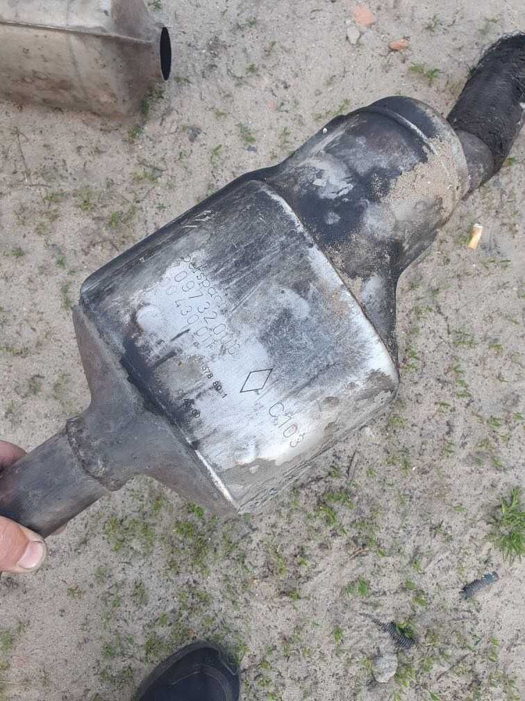 Renault Megane I po lifcie katalizator