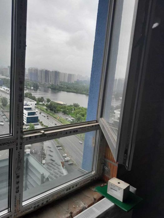 Продаж квартири студії в ЖК Берег Дніпра, Дарницький р-н