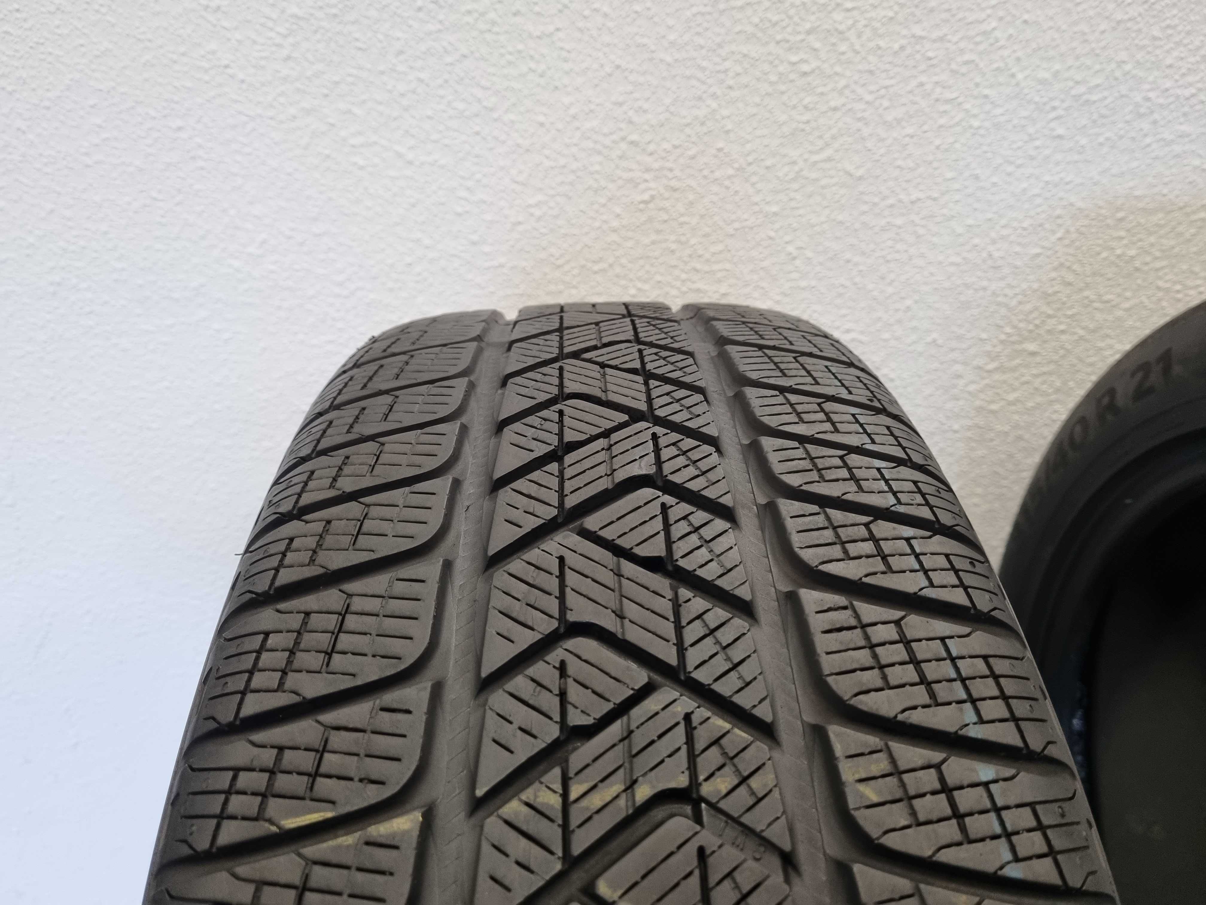 235/60/18 107H Pirelli Scorpion Winter Dot.4220R