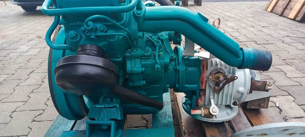 Silnik stacjonarny VOLVO PENTA MD5C diesel z przekładnią