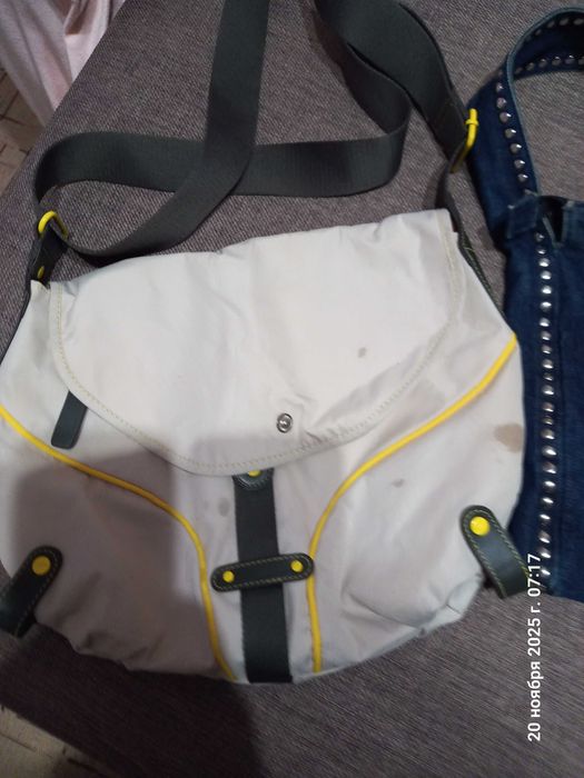 Жіночі речі 46 розміру безкоштовно