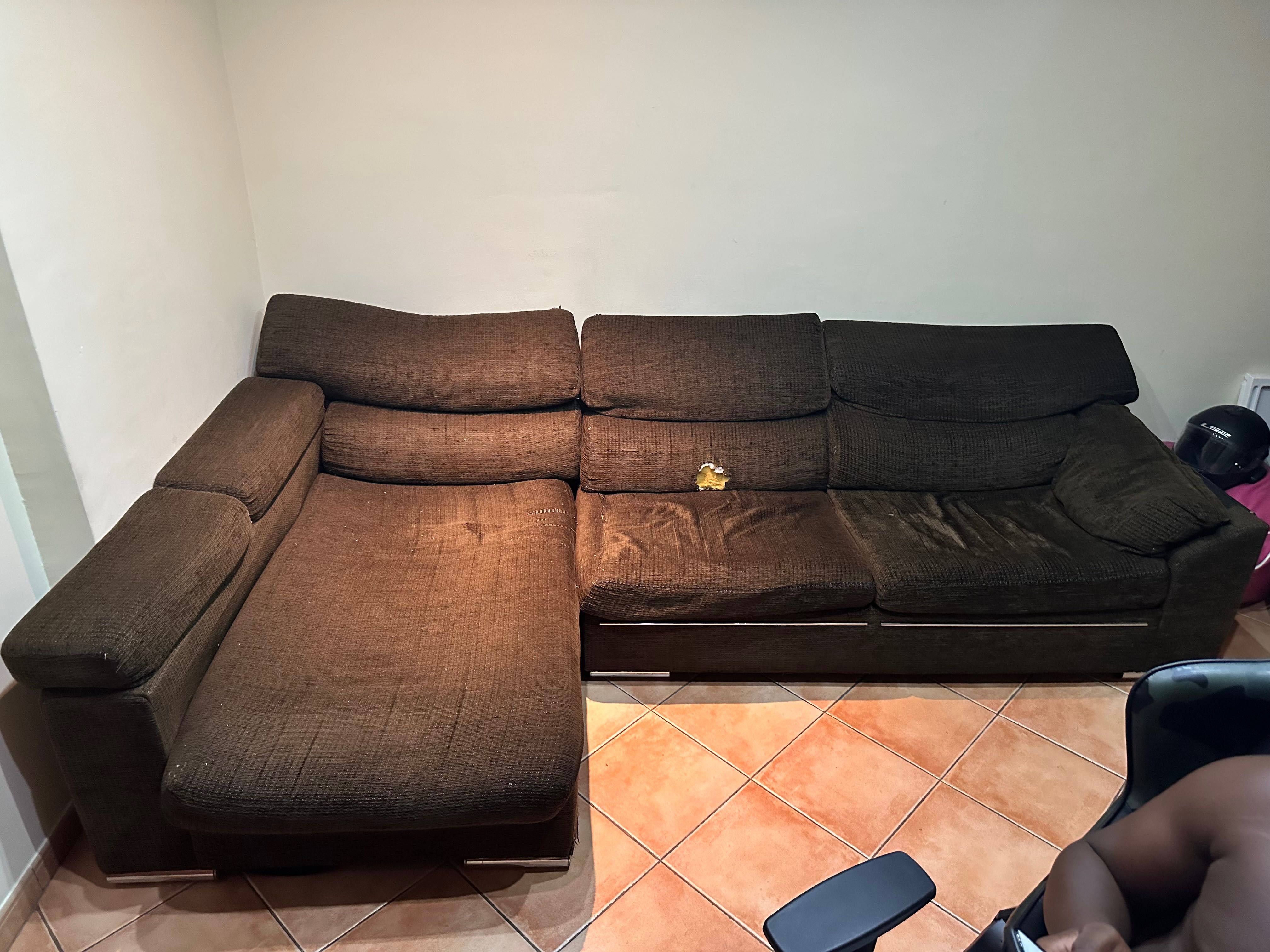 Vende-se sofá castanho