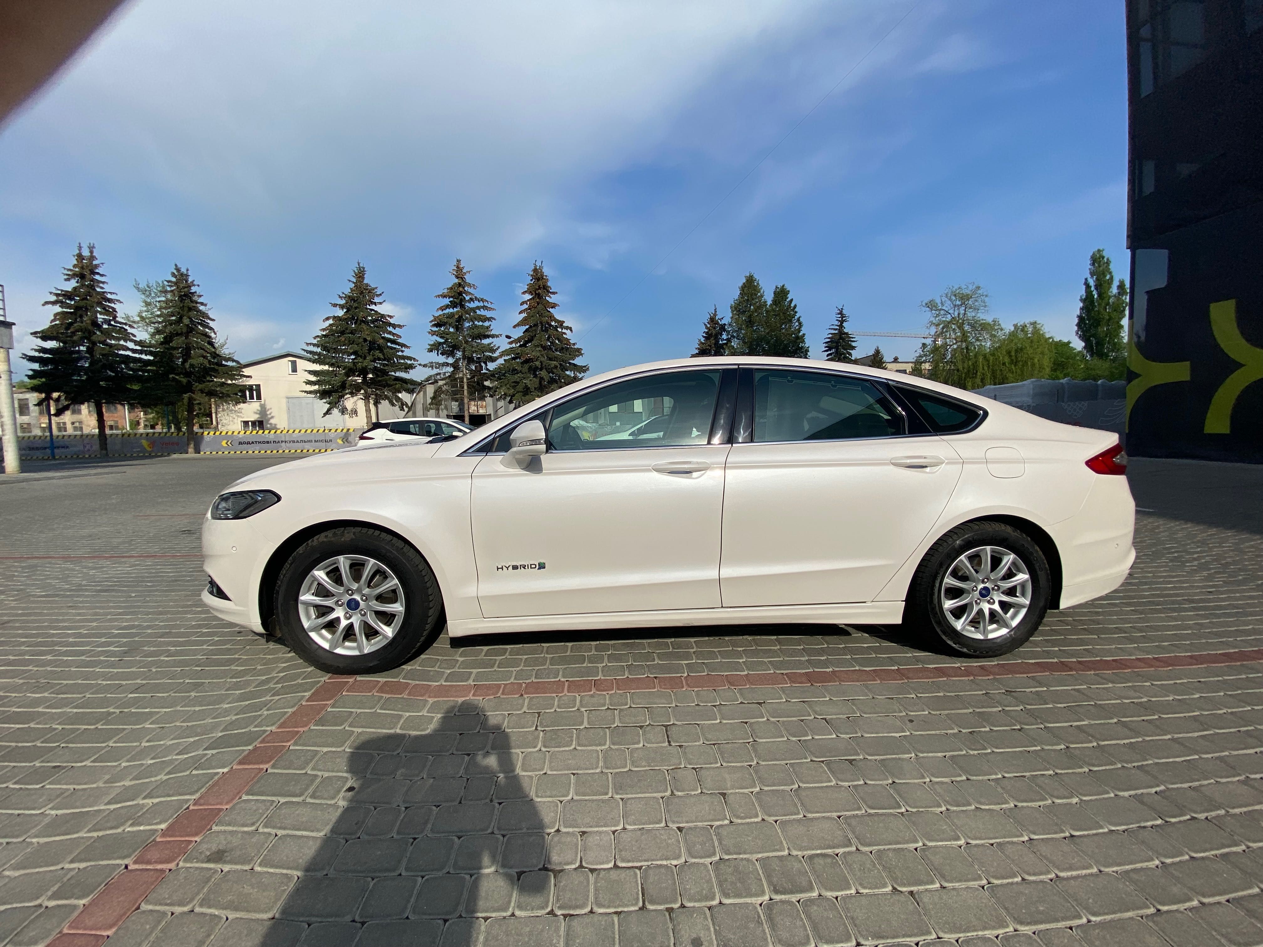 Ford MONDEO hybrid ( аналог Fusion) 2015 перша реєстрація