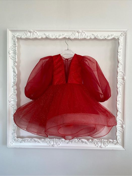 Червона святкова сукня 122