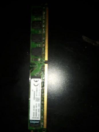 Memória RAM DDR 2GB