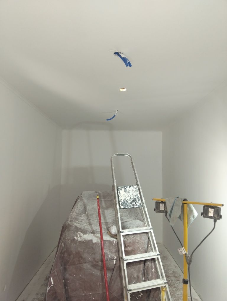 Olá realizo trabalhos de pintura