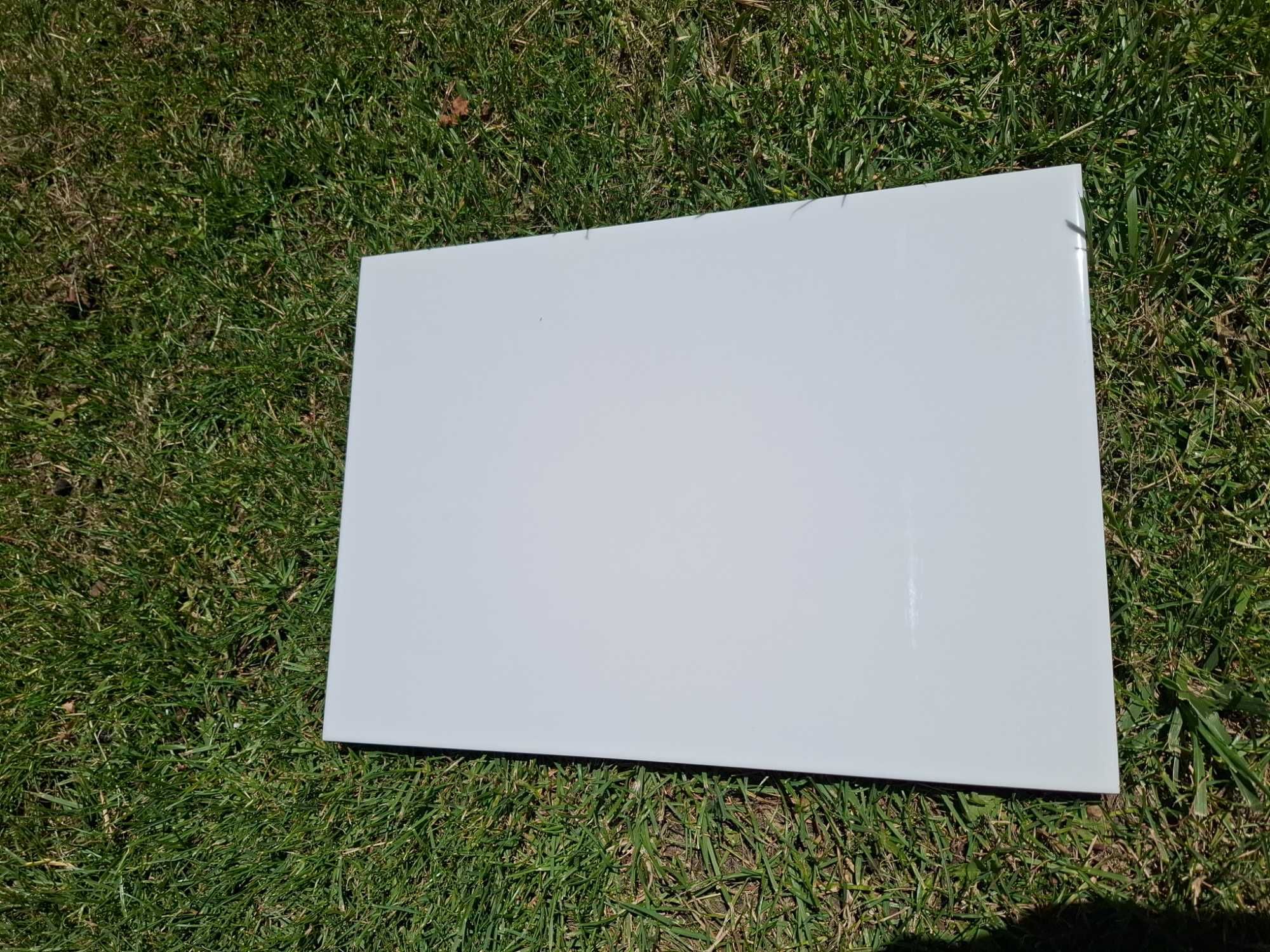 Płytki ceramiczne białe połysk 25x35 Cersanit